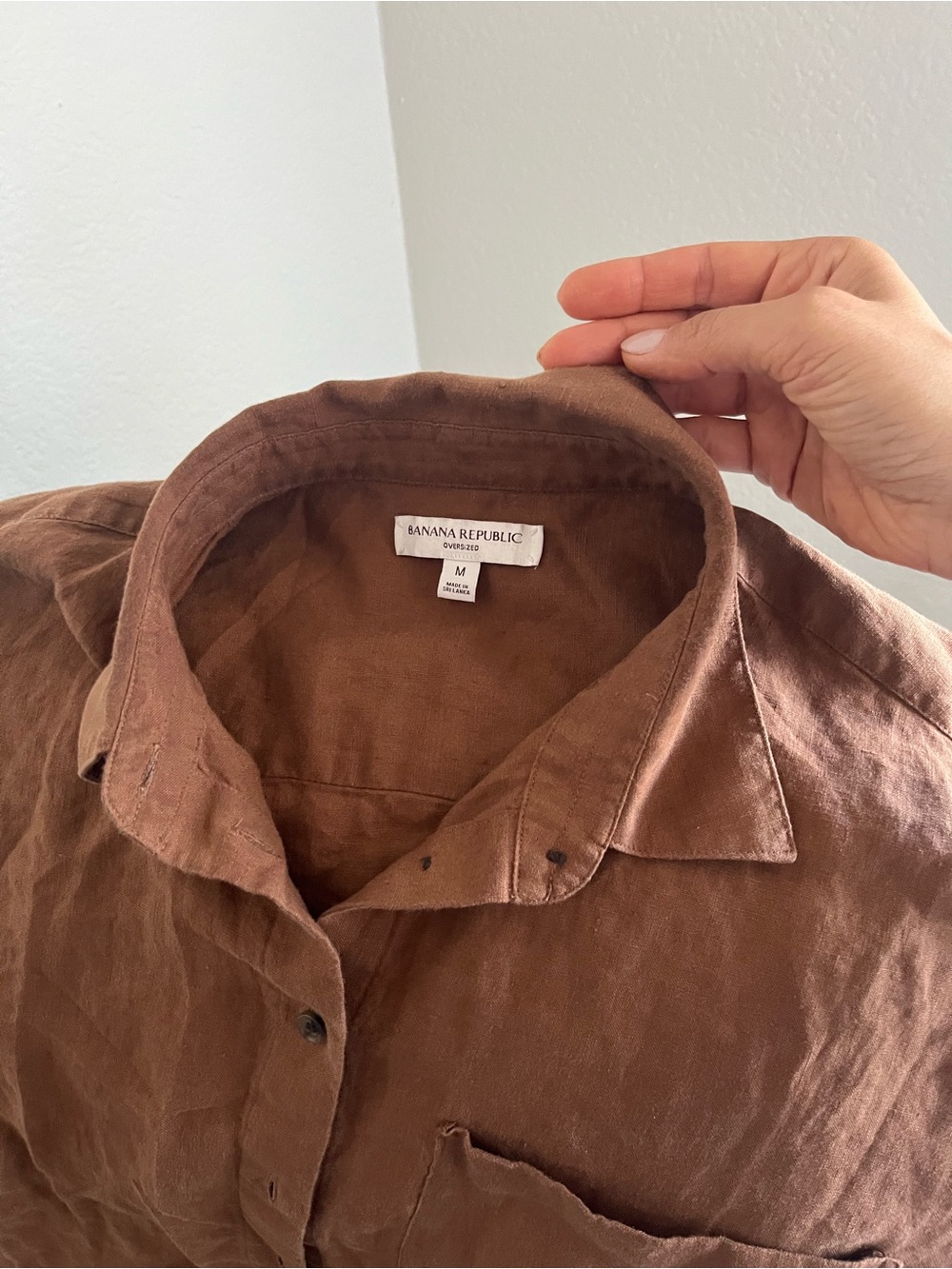 Banana Republic Women's Brown Button-Down Linen Shirt